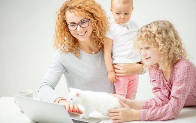 25 Jobs to Make REAL Money as a Stay-at-Home Mom