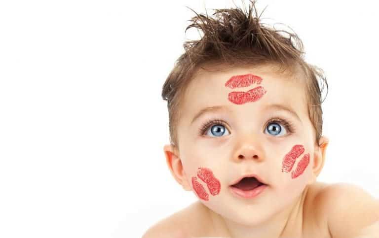 30 Crazy Cute Valentine’s Day Outfits for Babies & Toddlers